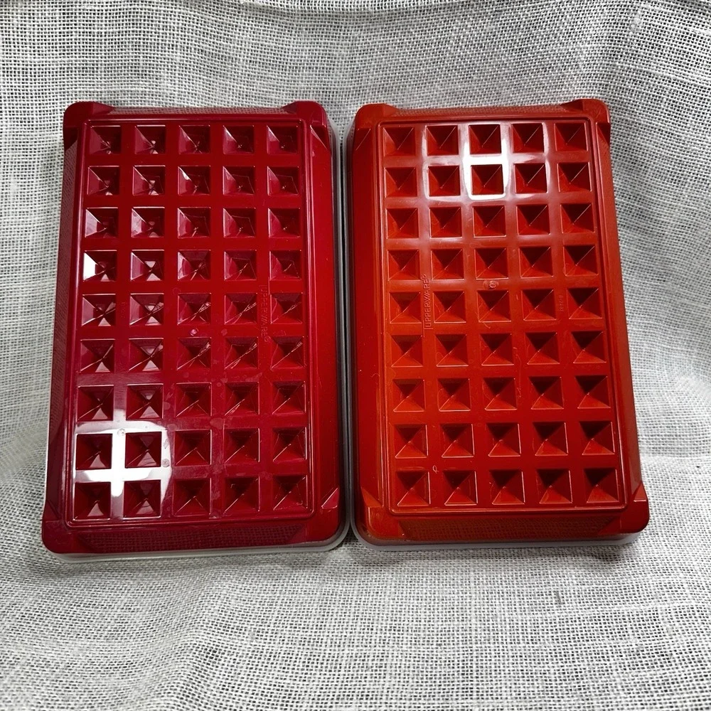 Tupperware Bacon Keeper Meat Keeper Set Orange Rust Red Refrigerator‎ Storage